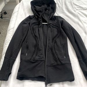Lulu hooded jacket